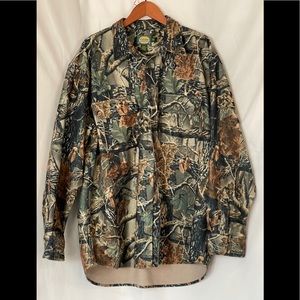 2XLT Cabelas Woodland Camo front button shirt